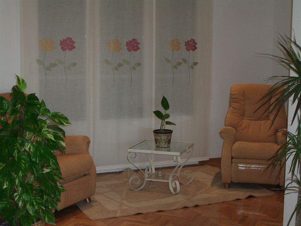 Hostal Jerez Madrid Ngoại thất bức ảnh