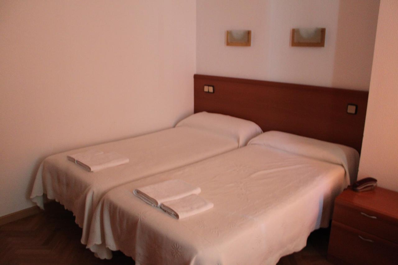 Hostal Jerez Madrid Ngoại thất bức ảnh