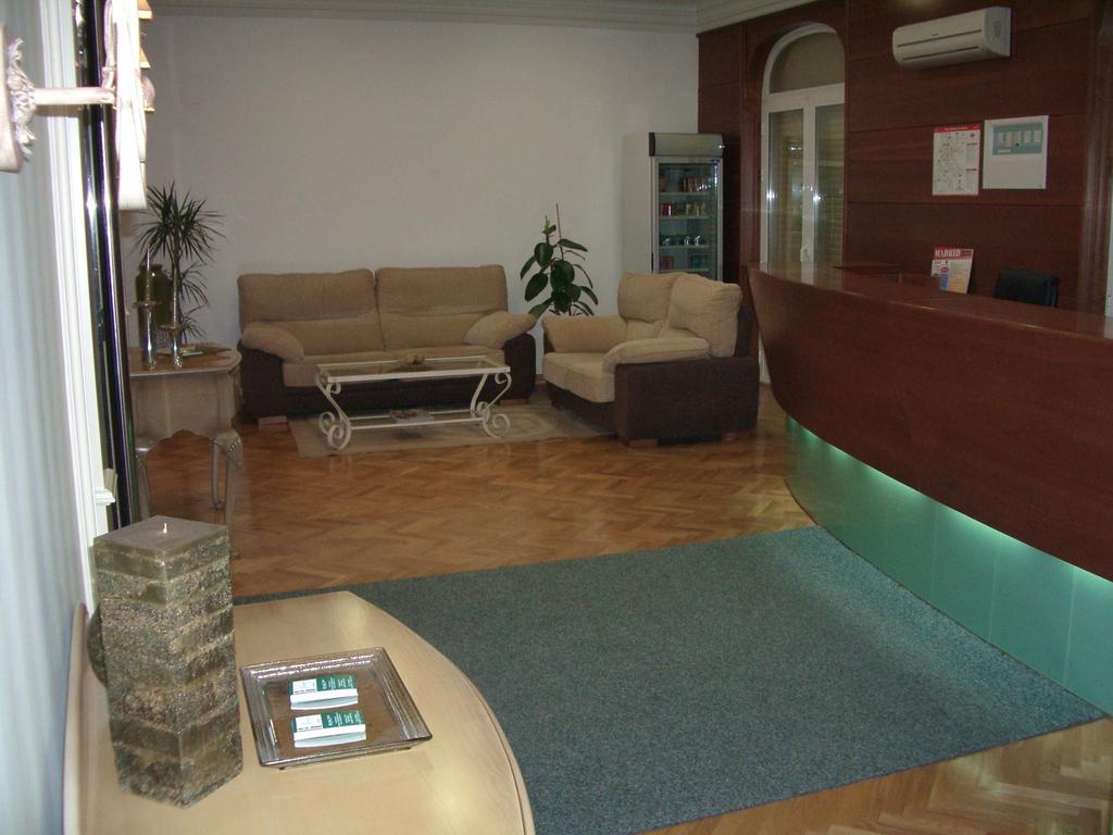 Hostal Jerez Madrid Ngoại thất bức ảnh